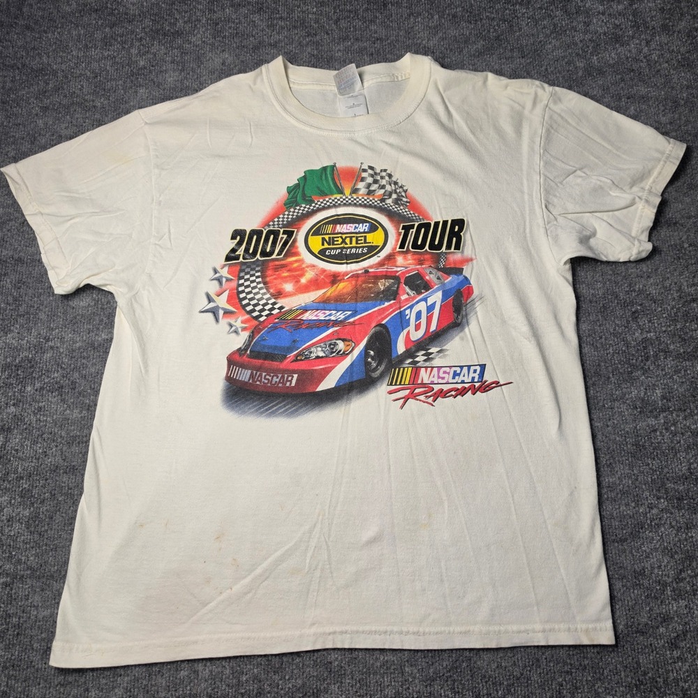 Vintage 2007 NASCAR Nextel Cup Series Tour T-Shirt Mens Large White Graphic Tee